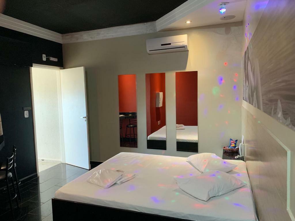Ibiza Golden Motel Franca Extérieur photo