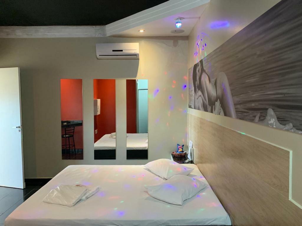 Ibiza Golden Motel Franca Extérieur photo