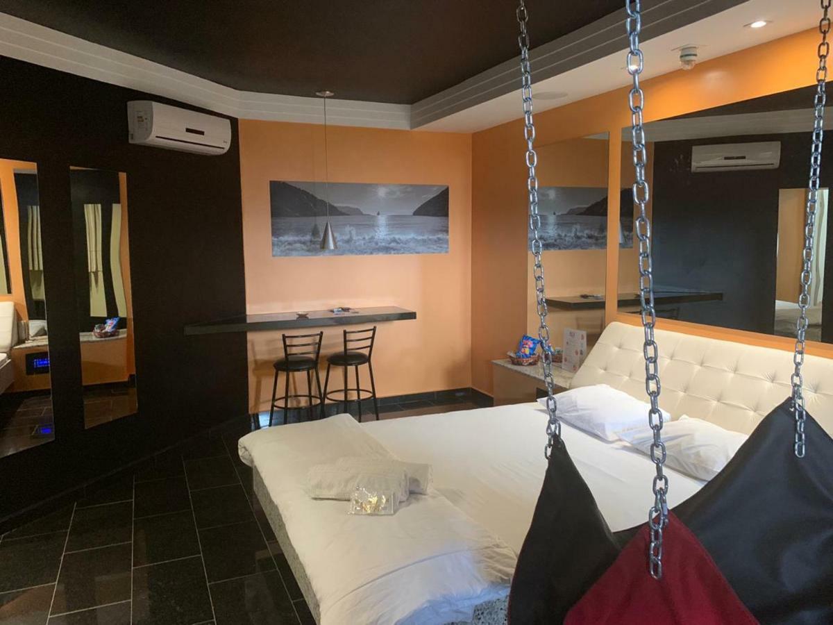 Ibiza Golden Motel Franca Extérieur photo