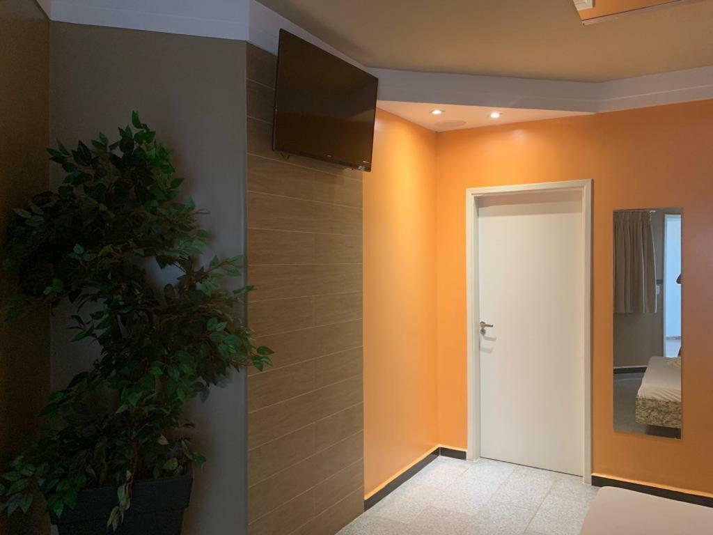 Ibiza Golden Motel Franca Extérieur photo